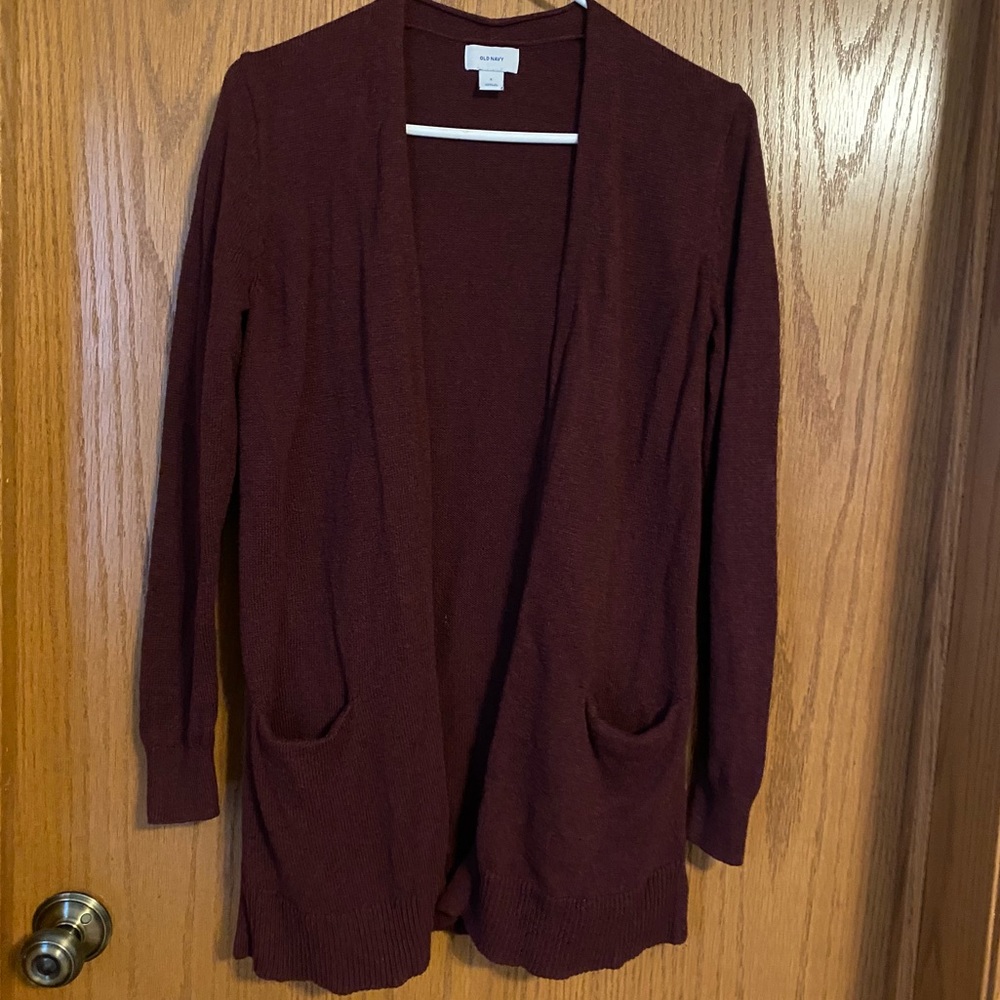 Ladies sz small open front cardigan sweater Old Navy barely worn Burgendy